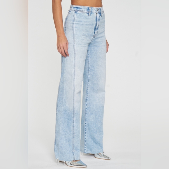 NWT DAZE FAR OUT HIGH RISE W/ SEAMING, VARIOUS SIZES - Picture 2 of 5